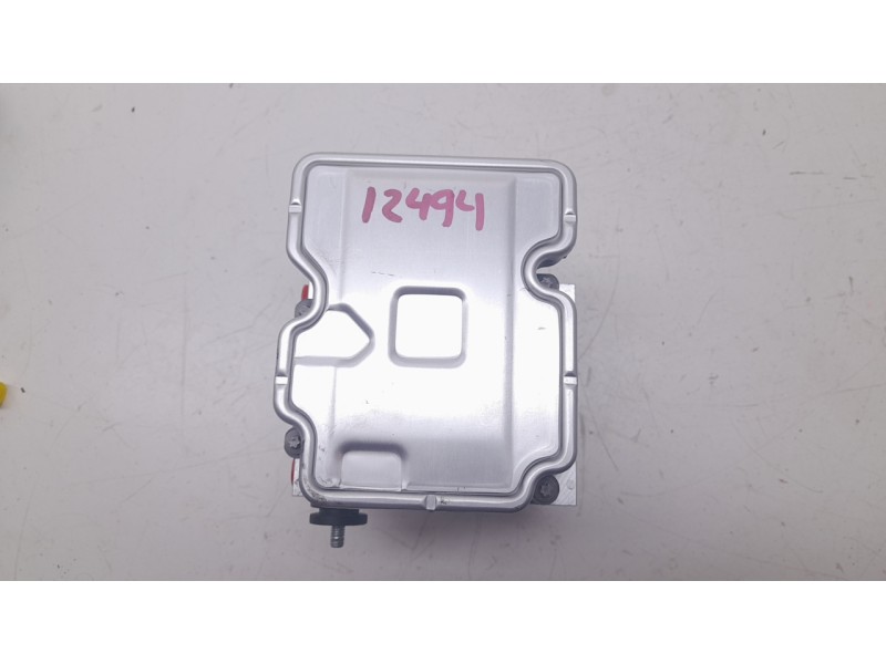 Recambio de abs para renault captur e-tech hybrid referencia OEM IAM 0265311645 476609495R 