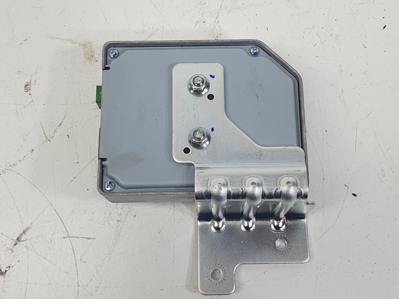 Recambio de modulo electronico para kia ev9 100 gt-line awd referencia OEM IAM  96528DO000 