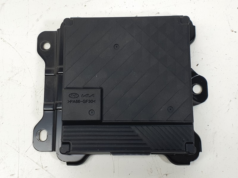Recambio de amplificador de sonido para kia ev9 100 gt-line awd referencia OEM IAM  96375DO500 
