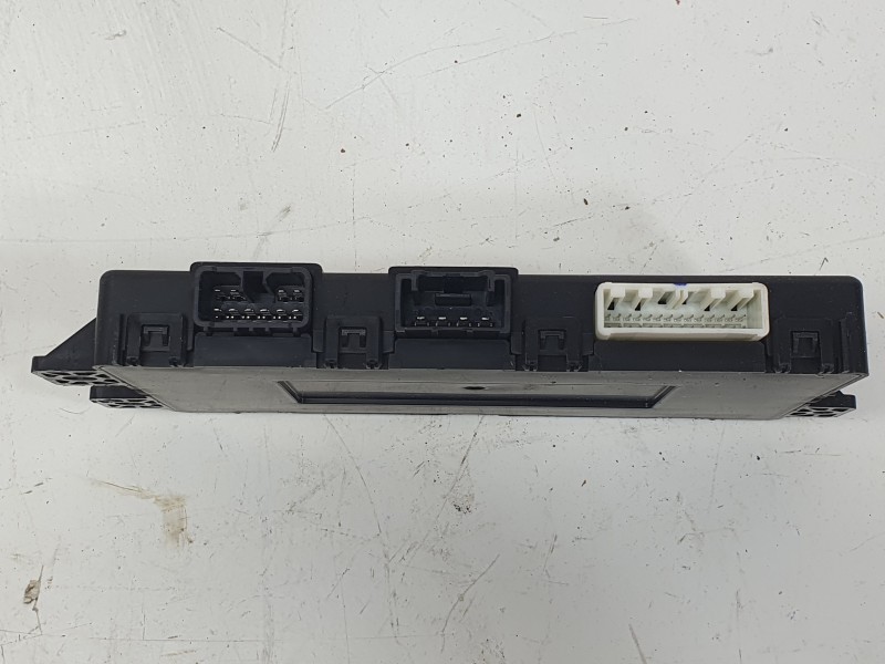 Recambio de modulo electronico para kia ev9 100 gt-line awd referencia OEM IAM  95450DO000 