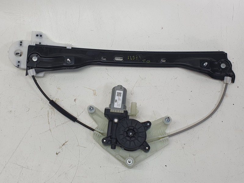 Recambio de elevalunas trasero derecho para omoda 5 1.6 referencia OEM IAM  554000969AA 