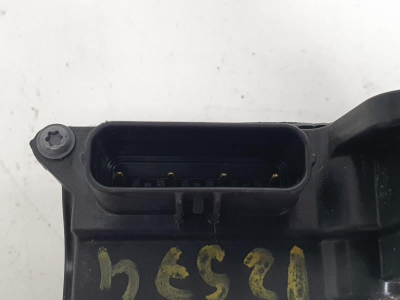 Recambio de cerradura puerta trasera derecha para omoda 5 1.6 referencia OEM IAM  554001268AA 