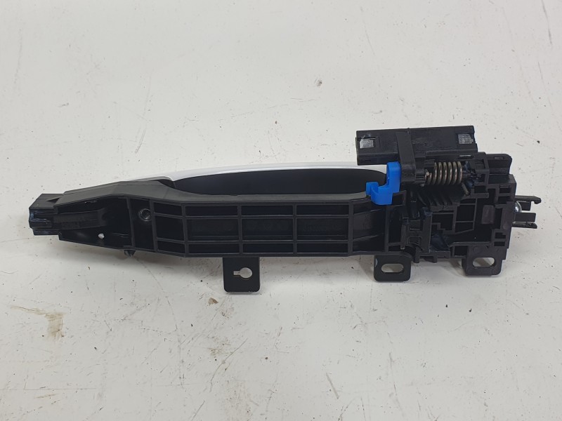 Recambio de maneta exterior delantera derecha para omoda 5 1.6 referencia OEM IAM  403004384AADQJ 