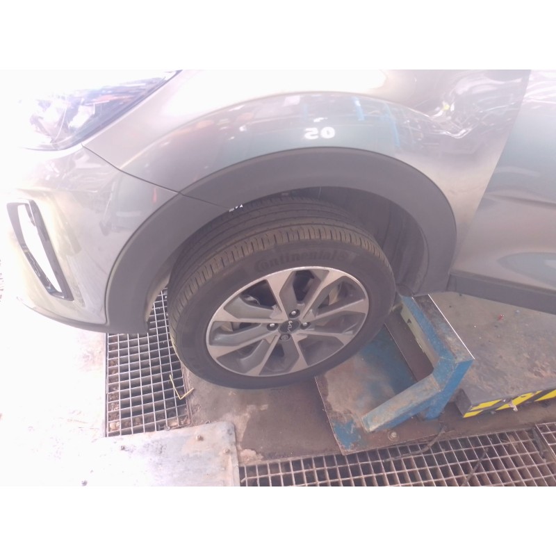 Recambio de aletin delantero izquierdo para kia stonic (yb) 1.0 t-gdi eco-dynamics+ referencia OEM IAM   