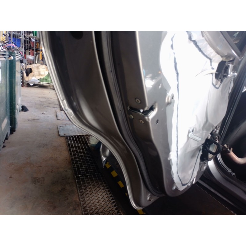 Recambio de cerradura puerta trasera izquierda para kia stonic (yb) 1.0 t-gdi eco-dynamics+ referencia OEM IAM   