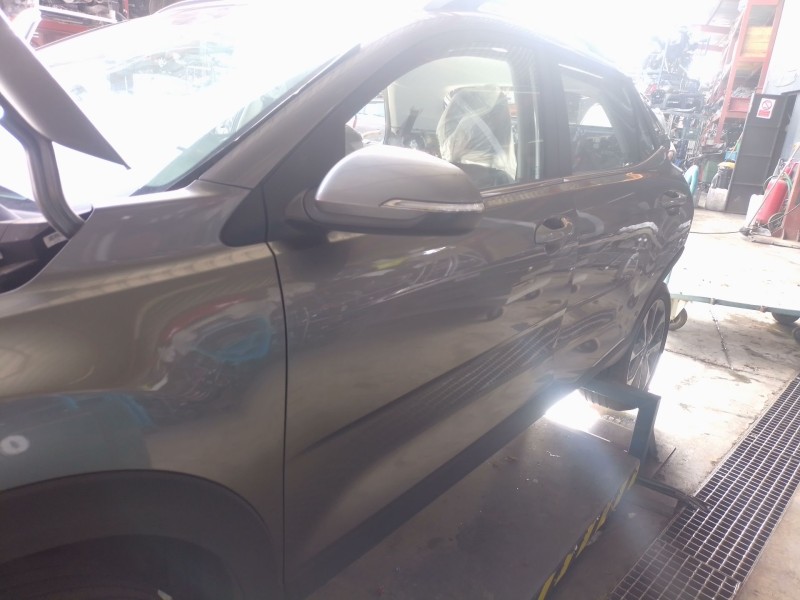 Recambio de puerta delantera izquierda para kia stonic (yb) 1.0 t-gdi eco-dynamics+ referencia OEM IAM   