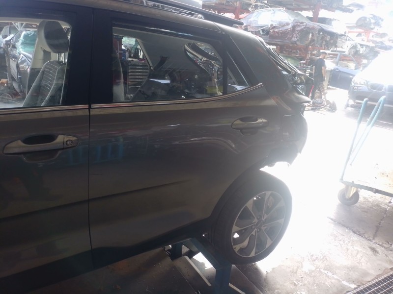 Recambio de puerta trasera izquierda para kia stonic (yb) 1.0 t-gdi eco-dynamics+ referencia OEM IAM   