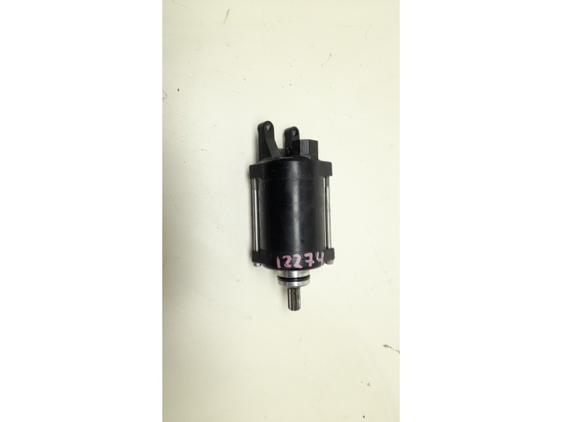 Recambio de motor arranque para triumph street triple 765 rs street triple 765 rs referencia OEM IAM  T1317618 