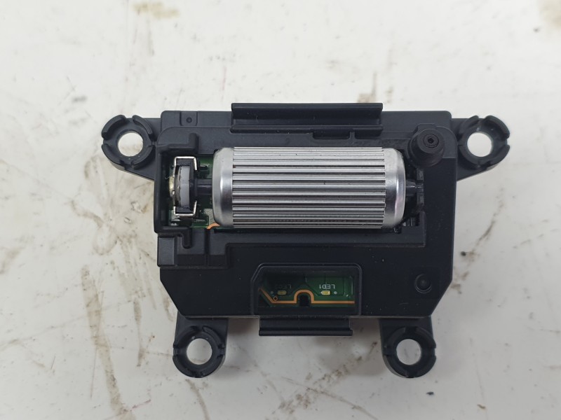 Recambio de mando volumen para kia ev9 100 gt-line awd referencia OEM IAM  96544DO000 