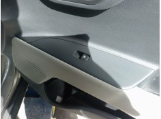 MANDO ELEVALUNAS DELANTERO DERECHO 93576H8000 