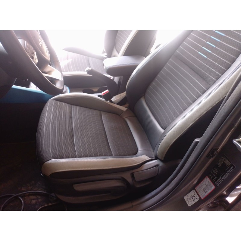 Recambio de asiento delantero izquierdo para kia stonic (yb) 1.0 t-gdi eco-dynamics+ referencia OEM IAM   