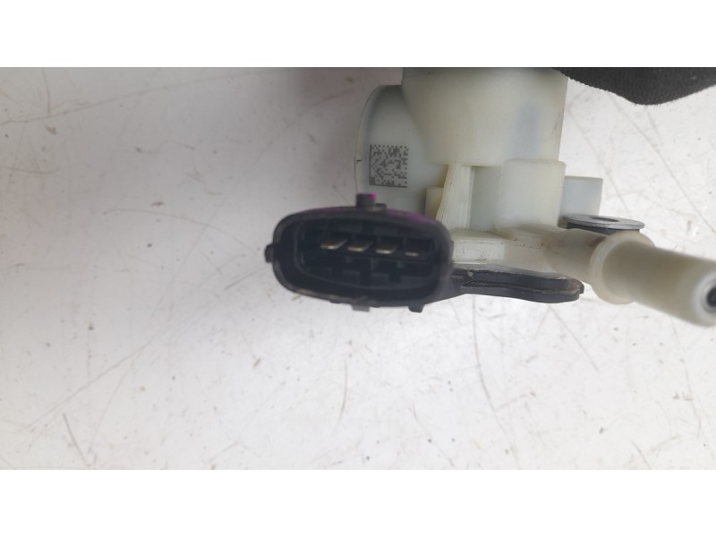 Recambio de bomba combustible para jaguar xj (x351) 3.0 sdv6 referencia OEM IAM F01C250150 F01C070012 
