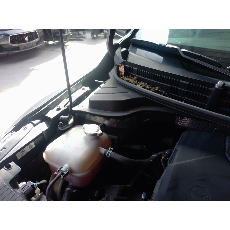 Recambio de amortiguador delantero derecho para kia stonic (yb) 1.0 t-gdi eco-dynamics+ referencia OEM IAM   