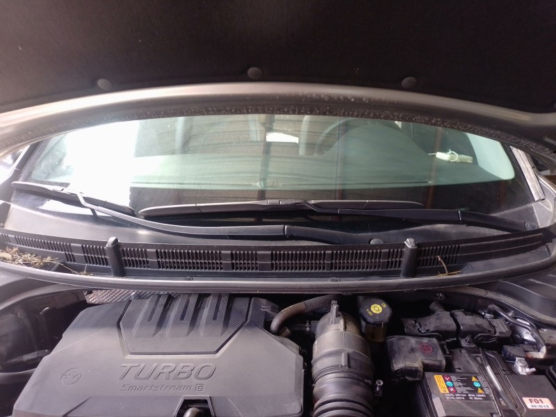 Recambio de brazo limpia delantero izquierdo para kia stonic (yb) 1.0 t-gdi eco-dynamics+ referencia OEM IAM   
