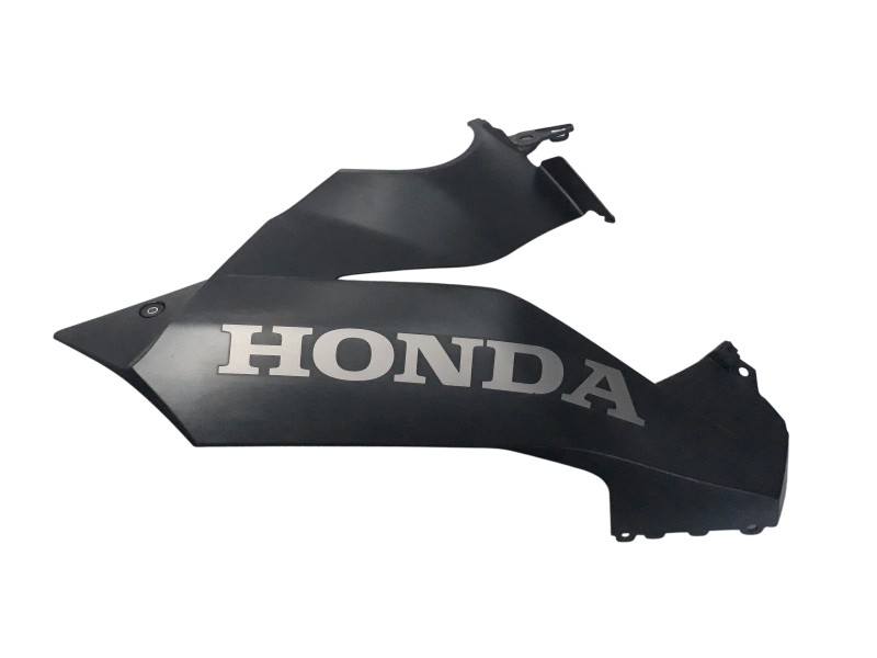 Recambio de moldura para honda cbr 650r referencia OEM IAM 64270MKND100  