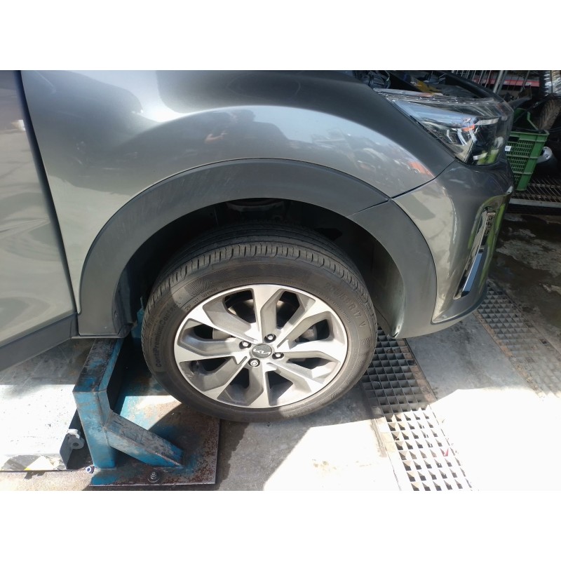 Recambio de aletin delantero derecho para kia stonic (yb) 1.0 t-gdi eco-dynamics+ referencia OEM IAM   