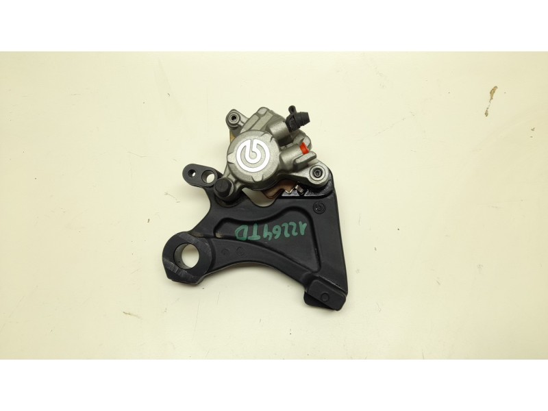 Recambio de pinza de freno trasera derecha para triumph street triple 765 rs street triple 765 rs referencia OEM IAM  T2021397 