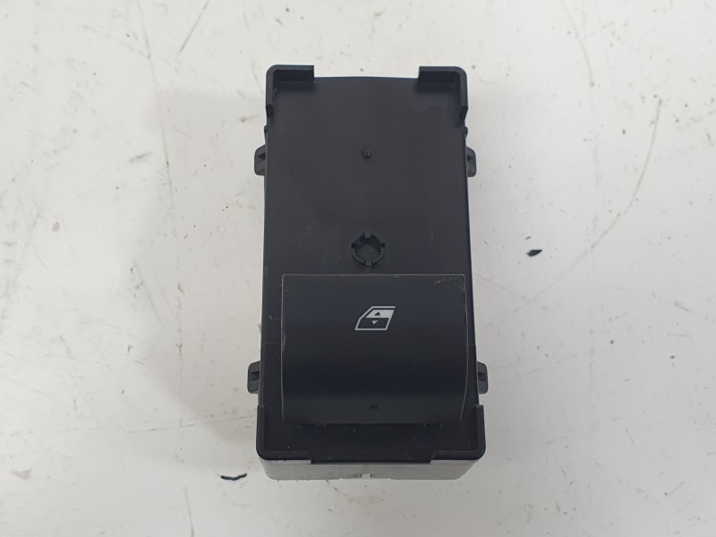 Recambio de mando elevalunas trasero izquierdo para kia ev9 100 gt-line awd referencia OEM IAM  93581DO200DFS 