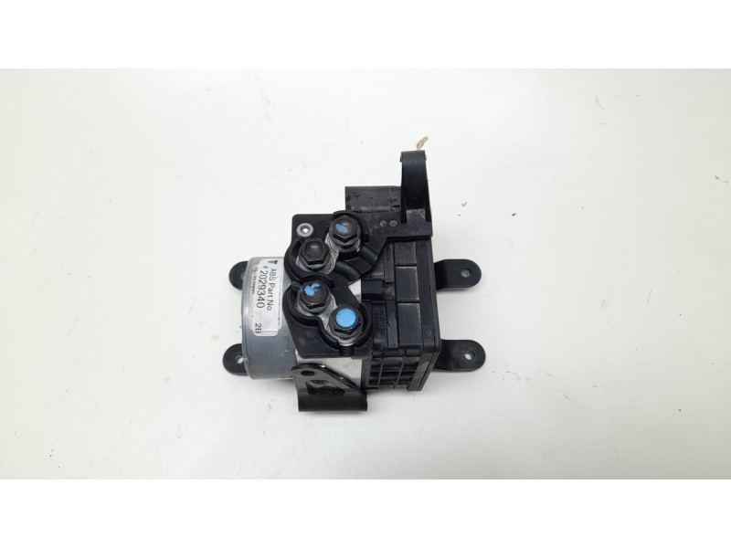 Recambio de abs para triumph street triple 765 rs street triple 765 rs referencia OEM IAM 2029340 T2025961 