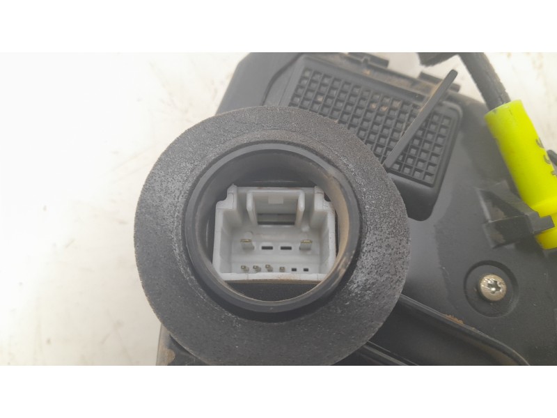 Recambio de cerradura puerta delantera izquierda para toyota land cruiser prado (_j15_) 2.8 d-4d (gdj155, gdj150) referencia OEM