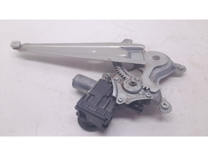 Recambio de elevalunas trasero derecho para toyota land cruiser prado (_j15_) 2.8 d-4d (gdj155, gdj150) referencia OEM IAM 06202