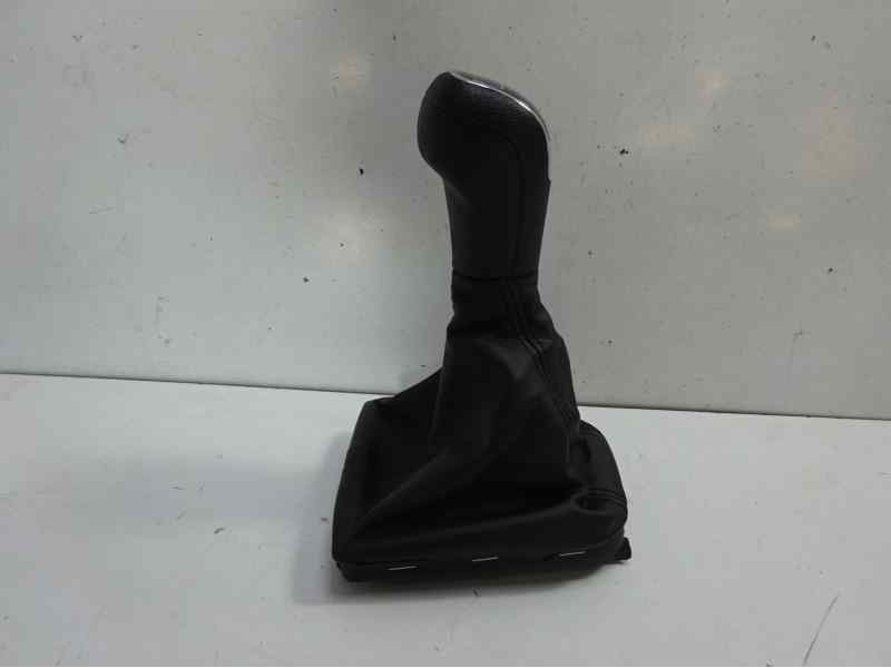 Recambio de pomo palanca cambio para skoda suberb (3t4) referencia OEM IAM POMOSKODA POM40110 