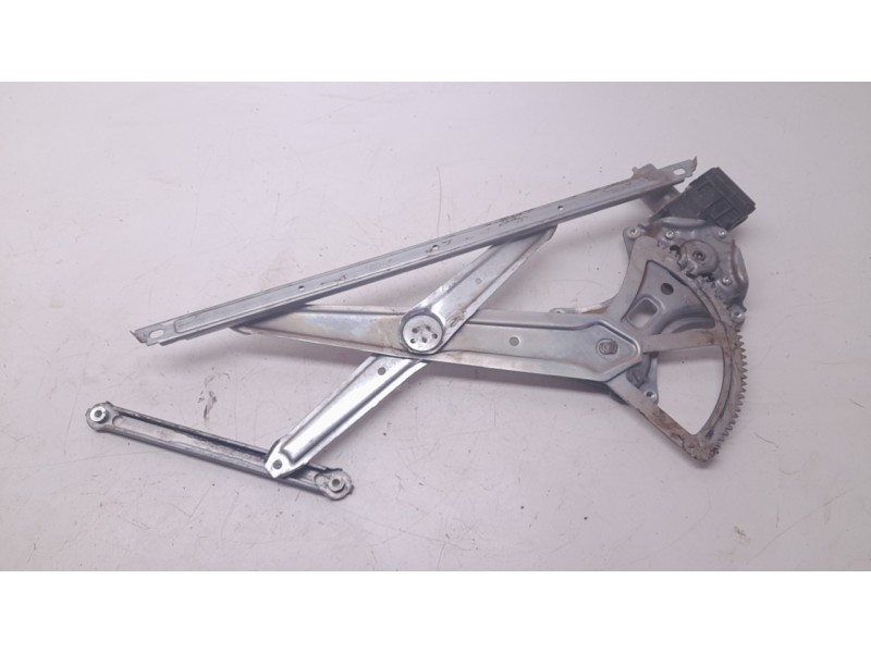 Recambio de elevalunas delantero derecho para toyota land cruiser prado (_j15_) 2.8 d-4d (gdj155, gdj150) referencia OEM IAM 062