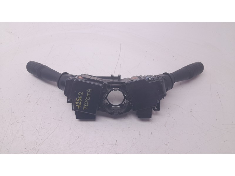 Recambio de mando multifuncion para toyota land cruiser prado (_j15_) 2.8 d-4d (gdj155, gdj150) referencia OEM IAM 4200171437  