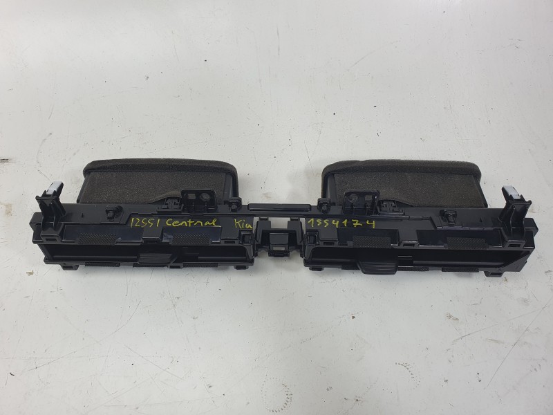 Recambio de aireador central para kia ev9 100 gt-line awd referencia OEM IAM  97401DO000 