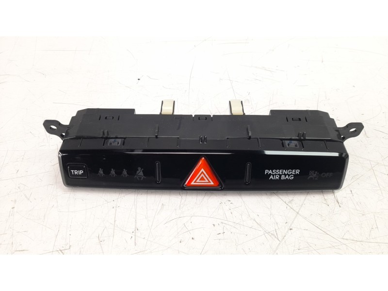 Recambio de warning para hyundai i20 1.2 16v cat referencia OEM IAM 937501J510  