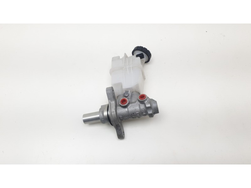 Recambio de bomba freno para nissan juke (f16_) 1.6 hybrid referencia OEM IAM 841117  HCACH037/SNF310E28HQ