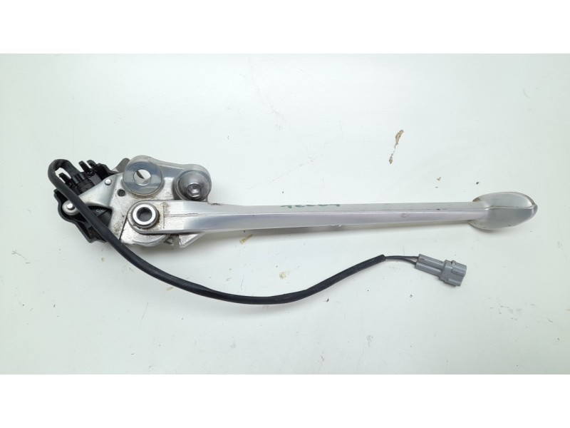 Recambio de caballete lateral para triumph street triple 765 rs street triple 765 rs referencia OEM IAM  T2082009 