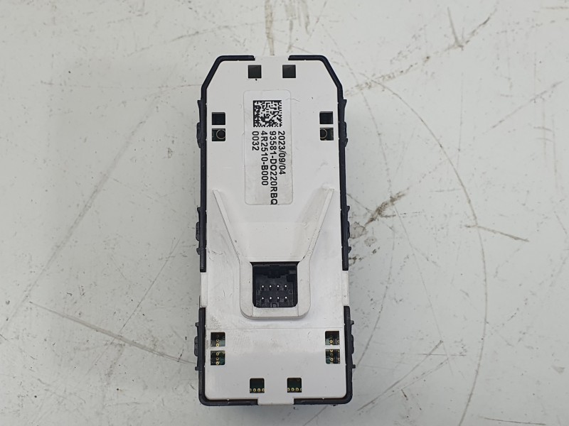 Recambio de mando elevalunas delantero derecho para kia ev9 100 gt-line awd referencia OEM IAM  93581DO220DFS 