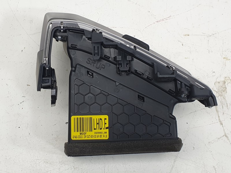 Recambio de aireador derecho para kia ev9 100 gt-line awd referencia OEM IAM  97490DO000 