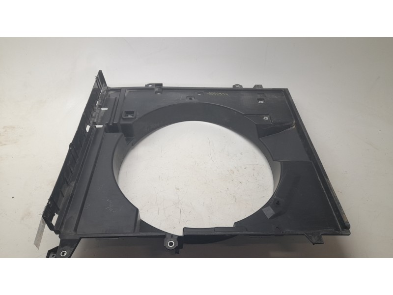Recambio de moldura para toyota land cruiser prado (_j15_) 2.8 d-4d (gdj155, gdj150) referencia OEM IAM  1671111320 
