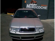 skoda octavia berlina (1u2) del año 2001 2
