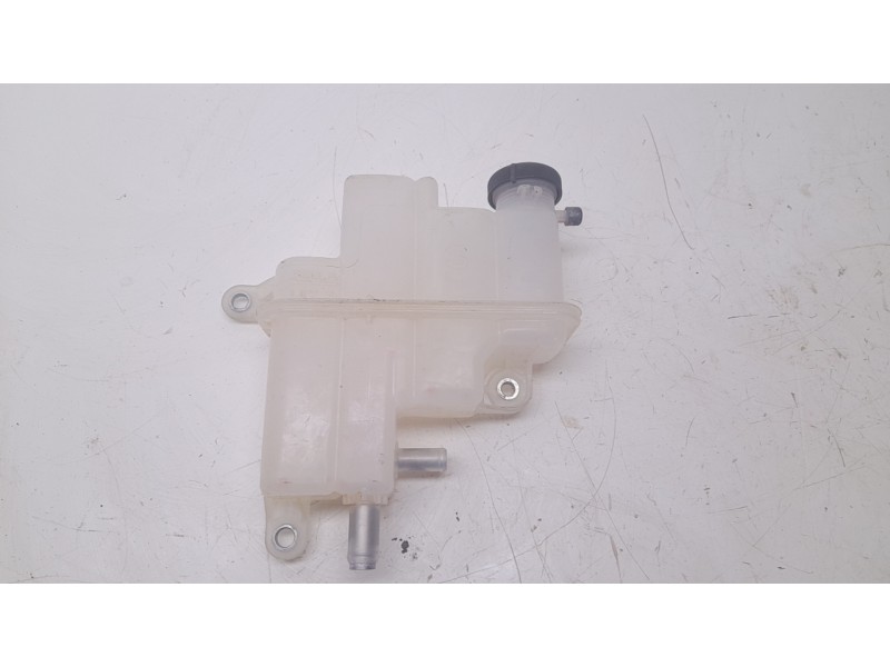 Recambio de deposito expansion para toyota land cruiser prado (_j15_) 2.8 d-4d (gdj155, gdj150) referencia OEM IAM  1647528140 
