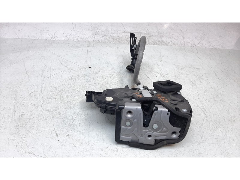 Recambio de cerradura puerta trasera derecha para volkswagen t-cross 1.0 tsi referencia OEM IAM 10A839016  