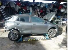 KIA STONIC (YB)