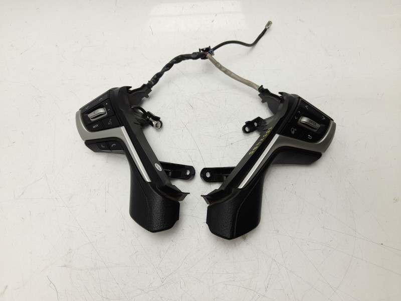Recambio de mando volante para toyota land cruiser prado (_j15_) 2.8 d-4d (gdj155, gdj150) referencia OEM IAM  8425060410C0 