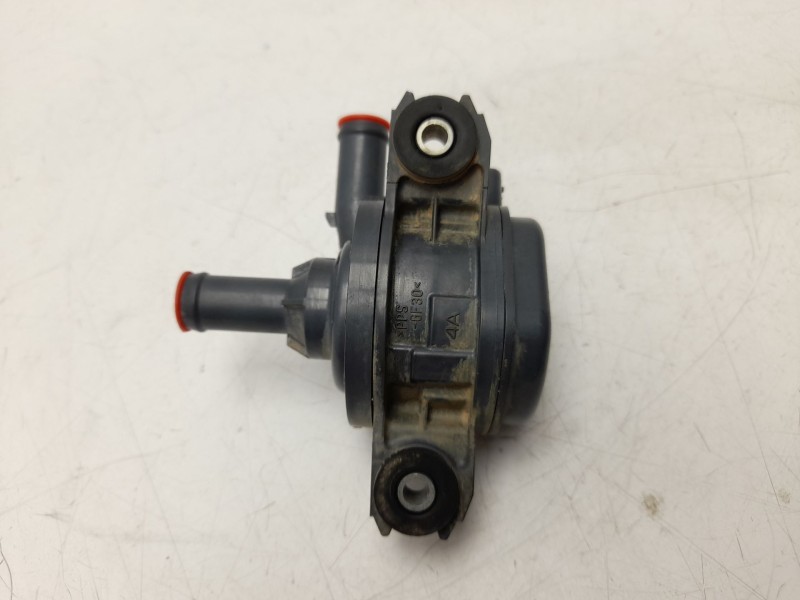 Recambio de bomba agua para toyota land cruiser prado (_j15_) 2.8 d-4d (gdj155, gdj150) referencia OEM IAM  161B047010 
