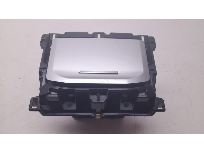 Recambio de guantera para toyota land cruiser prado (_j15_) 2.8 d-4d (gdj155, gdj150) referencia OEM IAM  GN69106250 