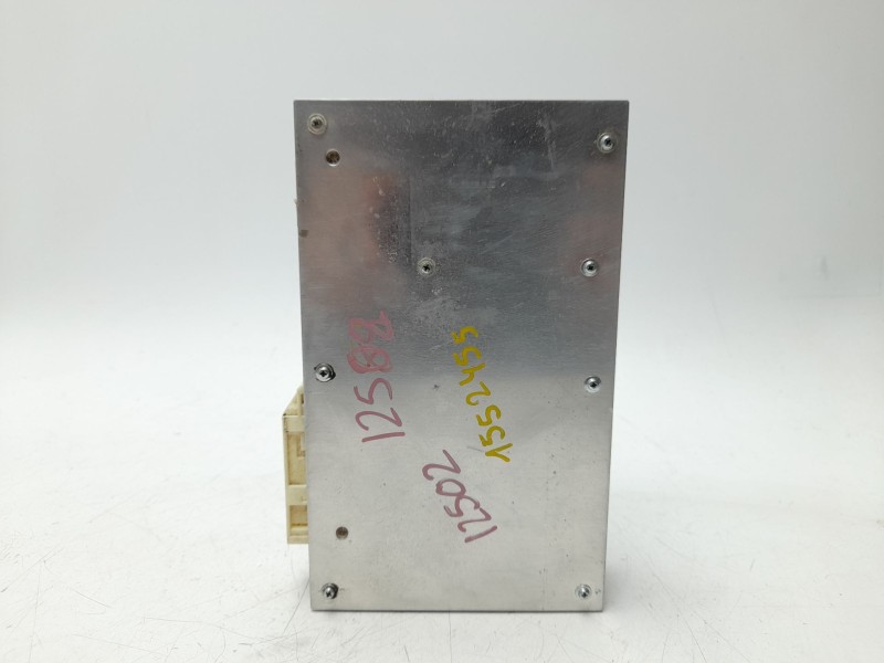 Recambio de amplificador de sonido para toyota land cruiser prado (_j15_) 2.8 d-4d (gdj155, gdj150) referencia OEM IAM  86280607