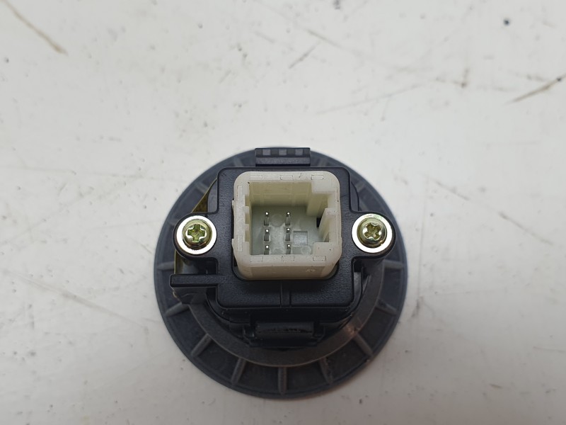 Recambio de interruptor para kia ev9 100 gt-line awd referencia OEM IAM  894C0DO010DFS 