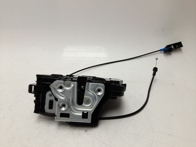 Recambio de cerradura puerta delantera derecha para kia ev9 100 gt-line awd referencia OEM IAM  81320DO010 