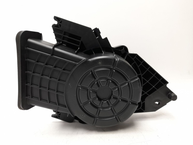Recambio de subwoofer para kia ev9 100 gt-line awd referencia OEM IAM  96380DO500 