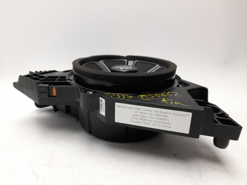 Recambio de subwoofer para kia ev9 100 gt-line awd referencia OEM IAM  96380DO500 