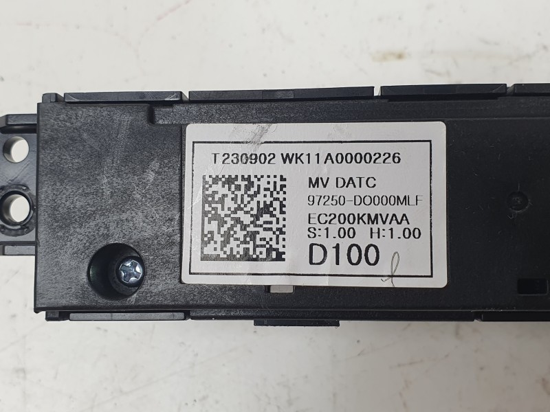 Recambio de mando climatizador para kia ev9 100 gt-line awd referencia OEM IAM  97250DO000MLF 