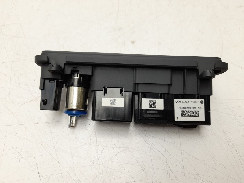 Recambio de modulo electronico para kia ev9 100 gt-line awd referencia OEM IAM  961A0DO000 