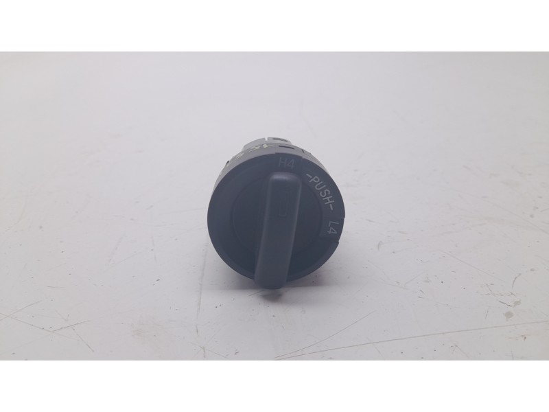 Recambio de mando multifuncion para toyota land cruiser prado (_j15_) 2.8 d-4d (gdj155, gdj150) referencia OEM IAM  8422360020 